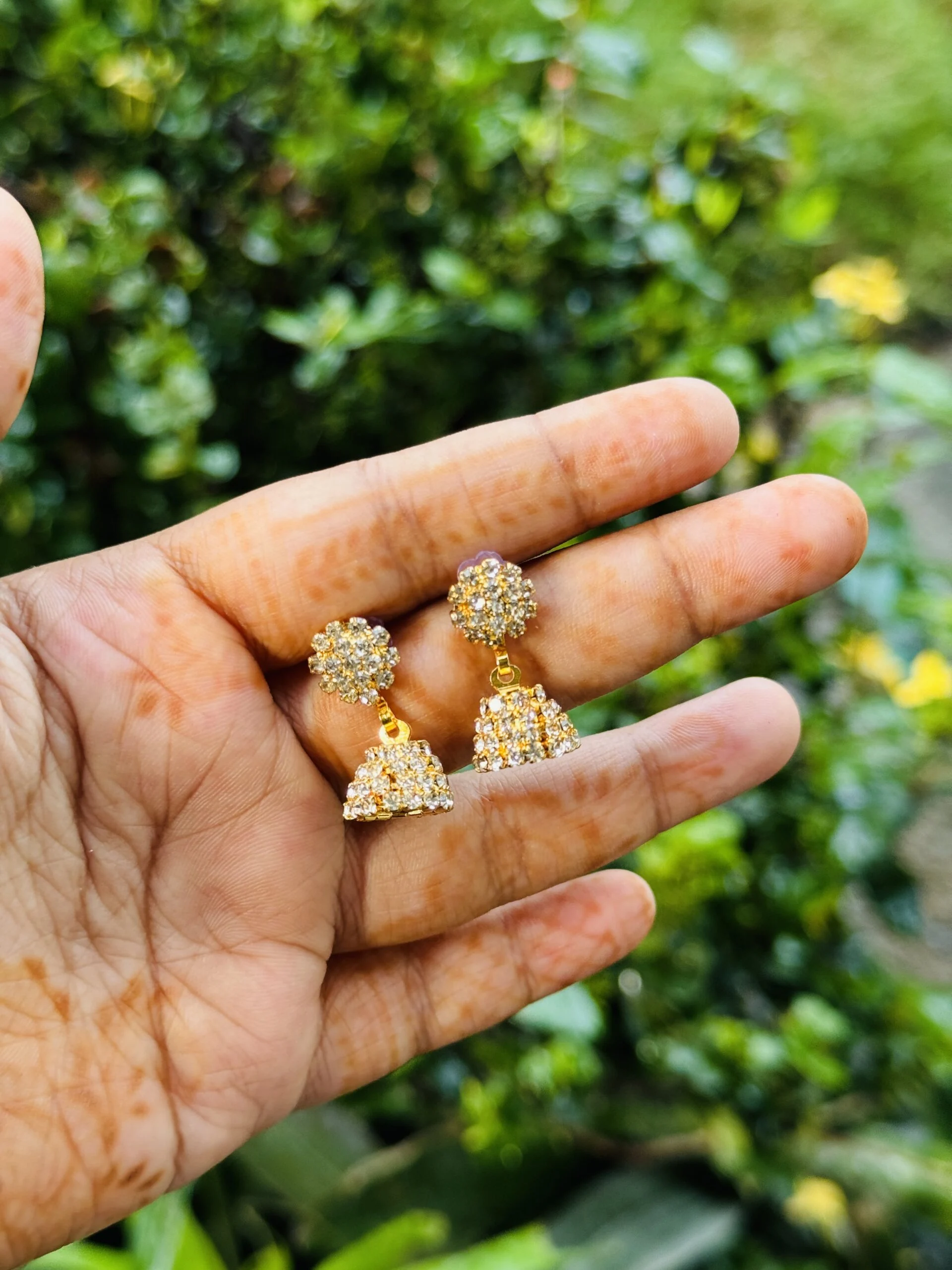 silver, Gold color small cute 4 line jimiky drop earring with white stone for women and girl