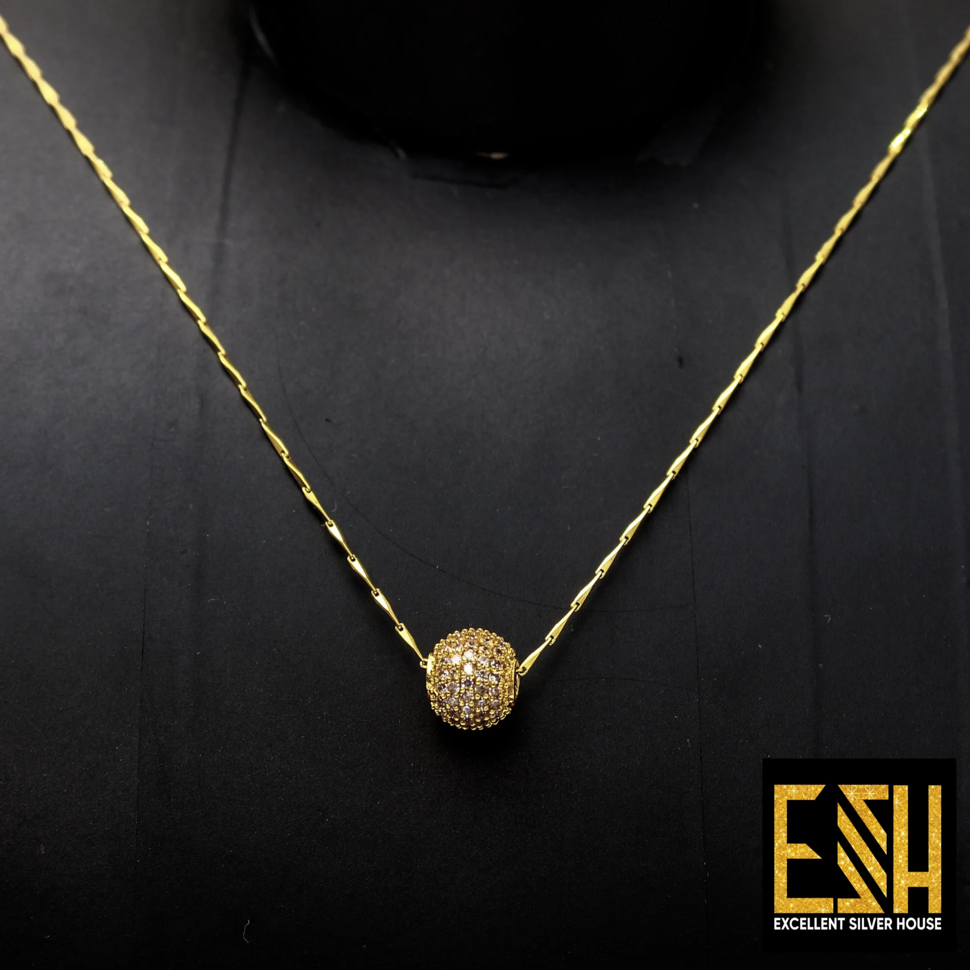 Gold plated 18Inch Short V-CUT 1MM chain with Ball pendant