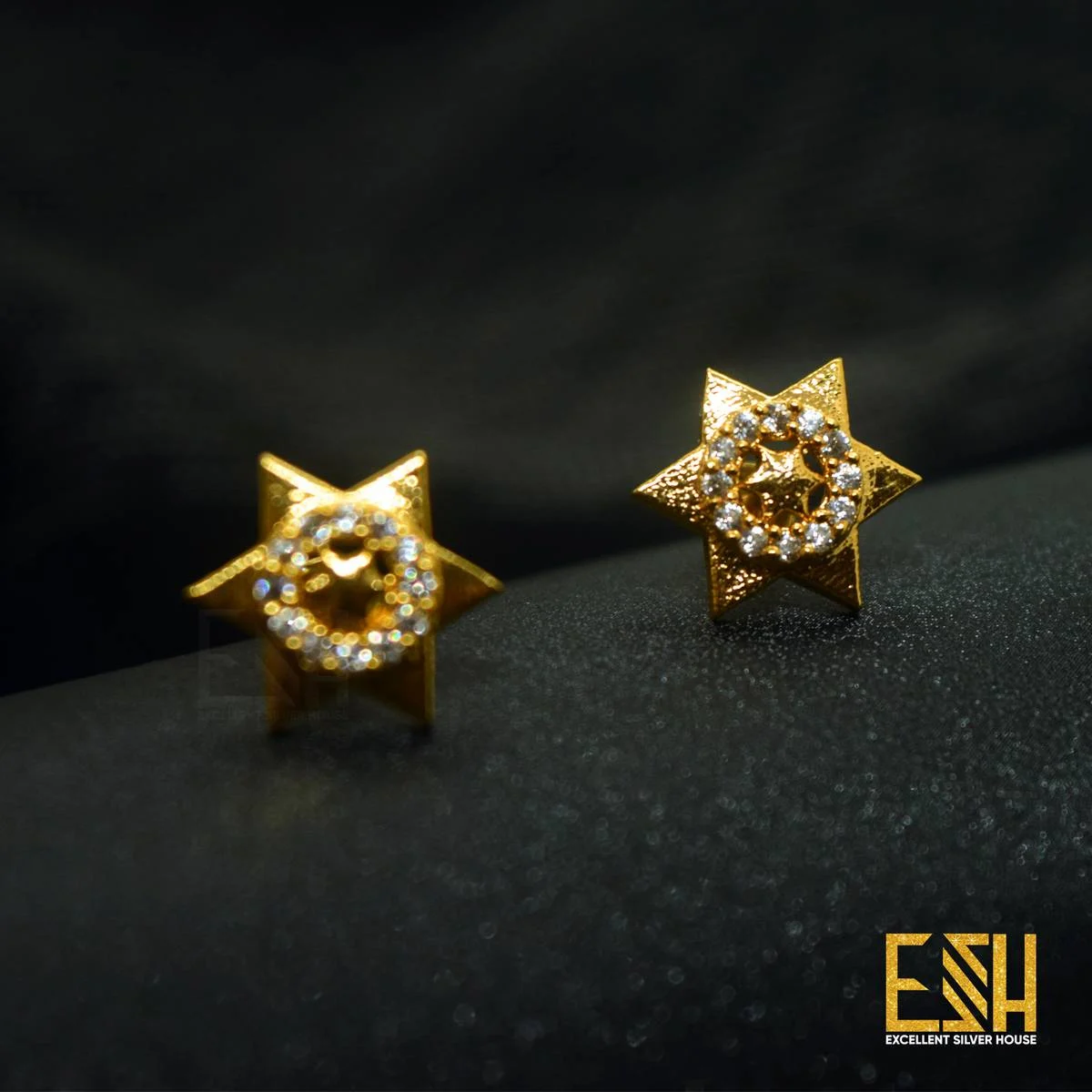 Gold plated Guaranteed Star Earring With white Fixed stone