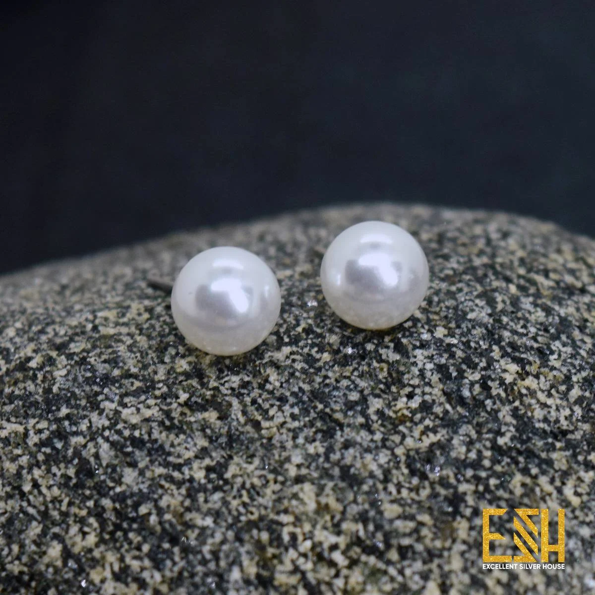 Weightless 08mm Artificial Pearl Earrings For Ladies