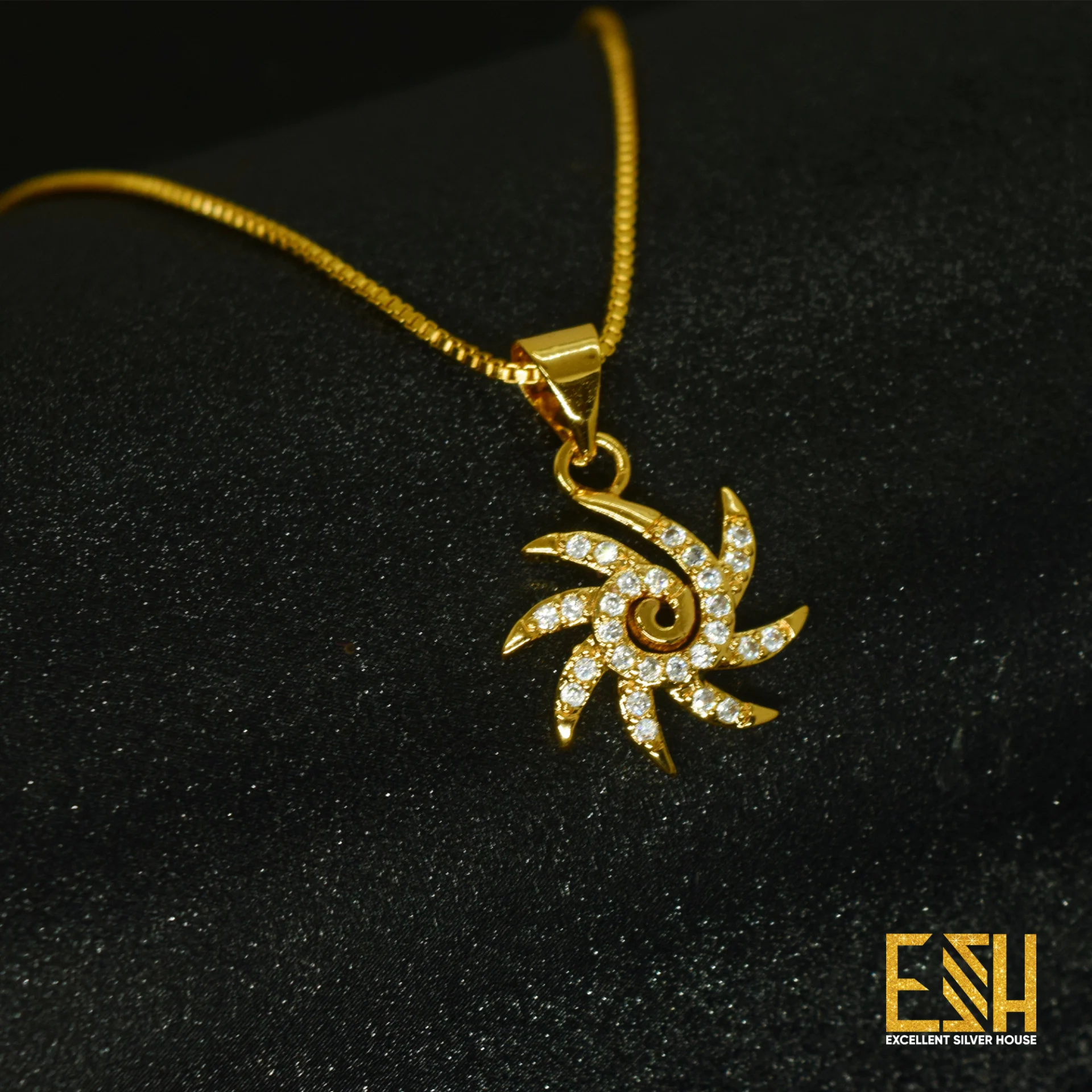 Gold plated 18/24 Inch's Short Box Chain 1mm with Small Star Sun Theme Pendant for gift, girls and women's