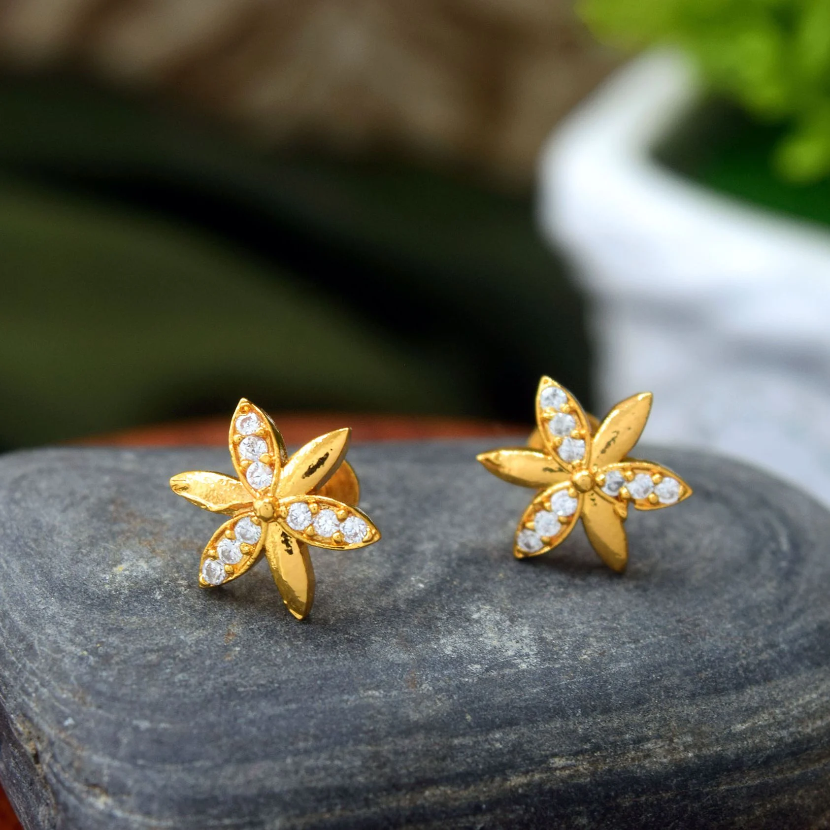 Gold Plated Stylish Flower Theme Small Stud Earrings With Stone For Women gift items for girls