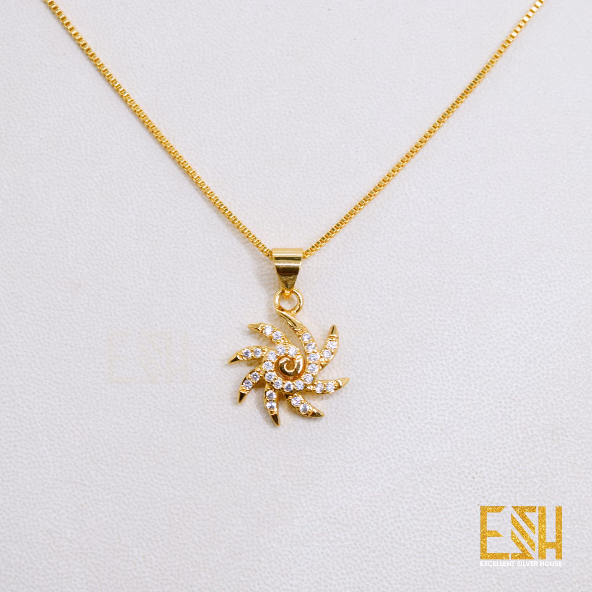ESH Gold plated Guaranteed 01MM Thin Stylish BOX Chain Beautiful Design With Small Star Sun Theme White Fixed Stone Pendant