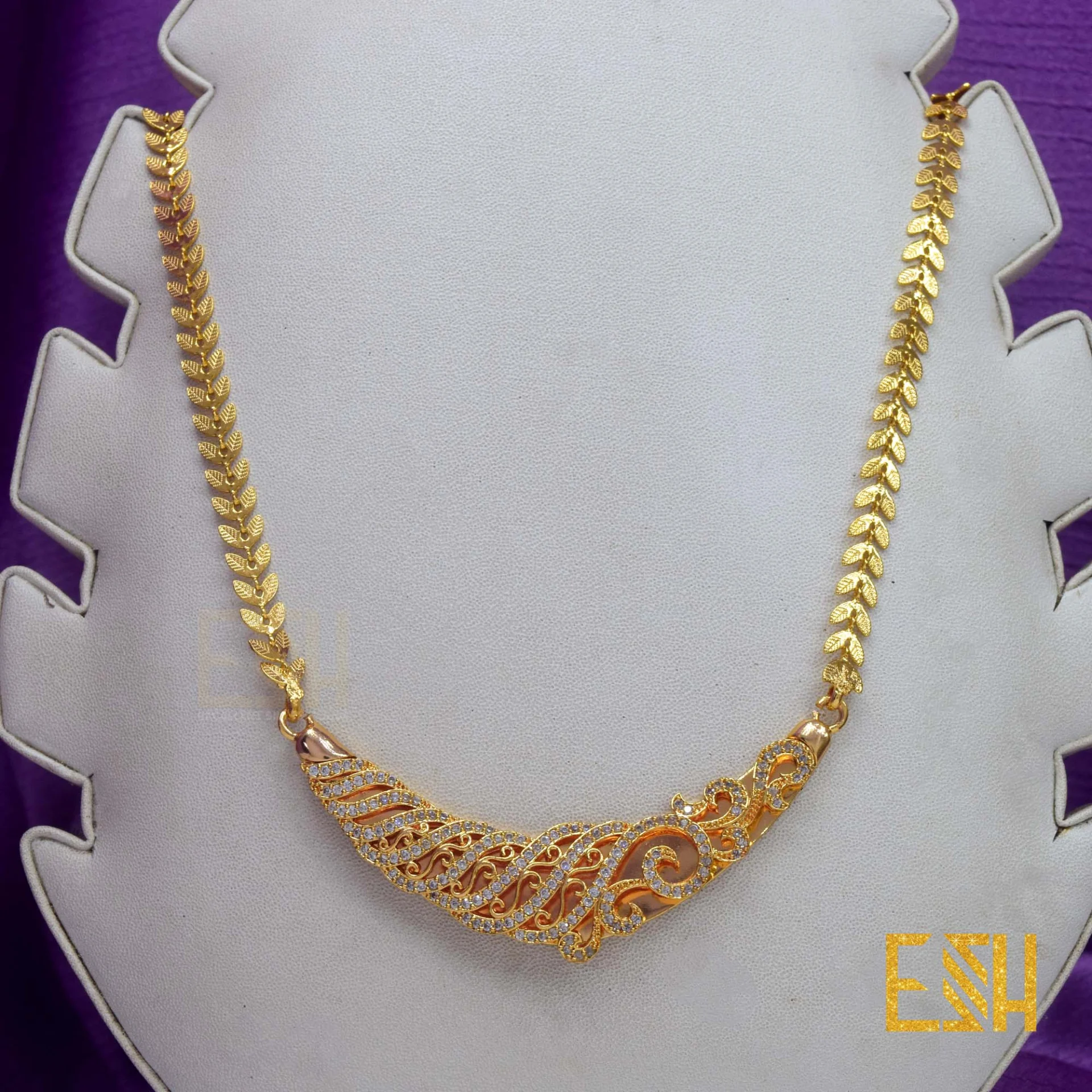 Gold Plated sawadi neklas Traditional Bridal Sawadi Pendant With 04MM FULL LEAF Chain Long For Women