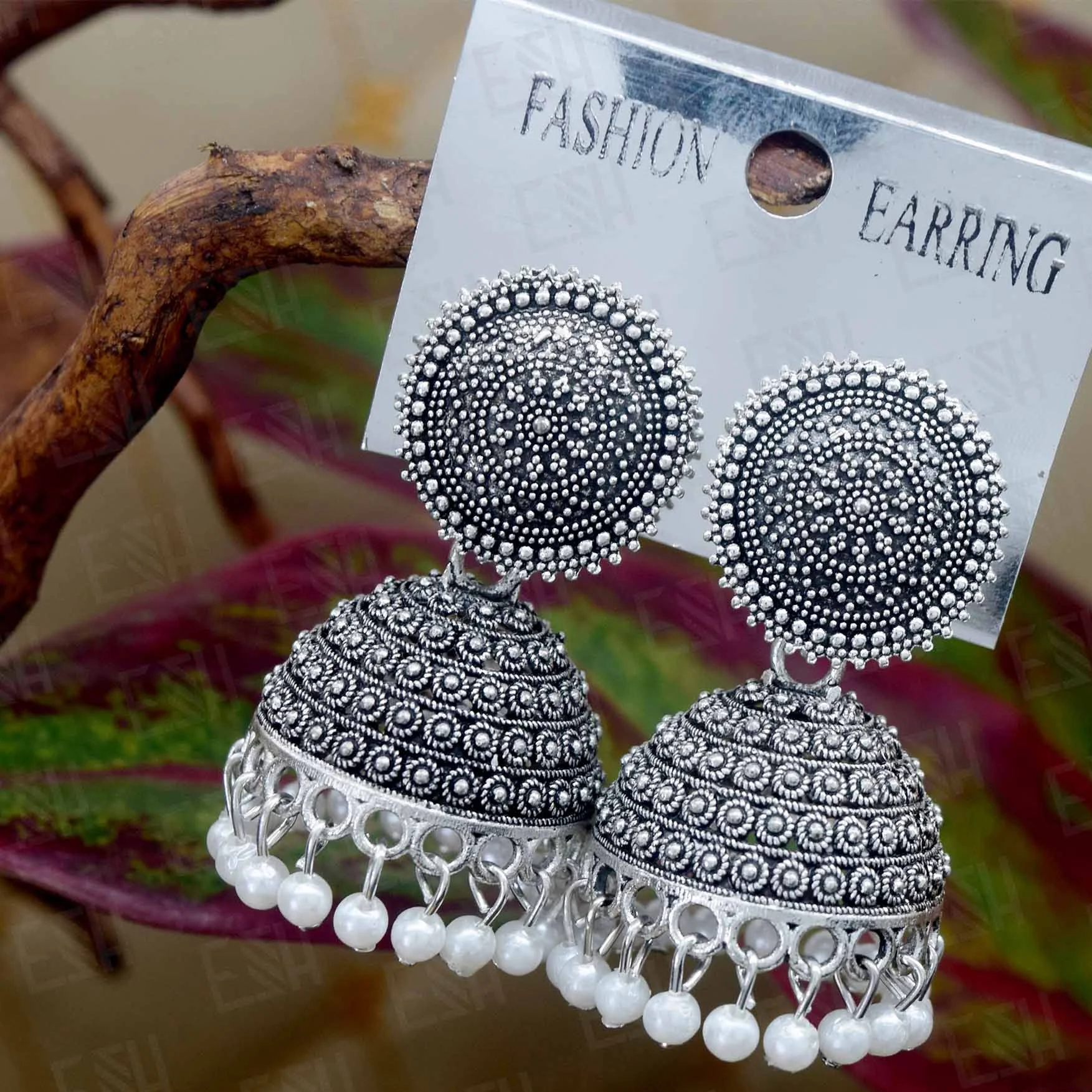 Silver Jummikki Earrings With White Pearl For Women and girls Party Wedding Earing Fashion Female Engagement Jewelry