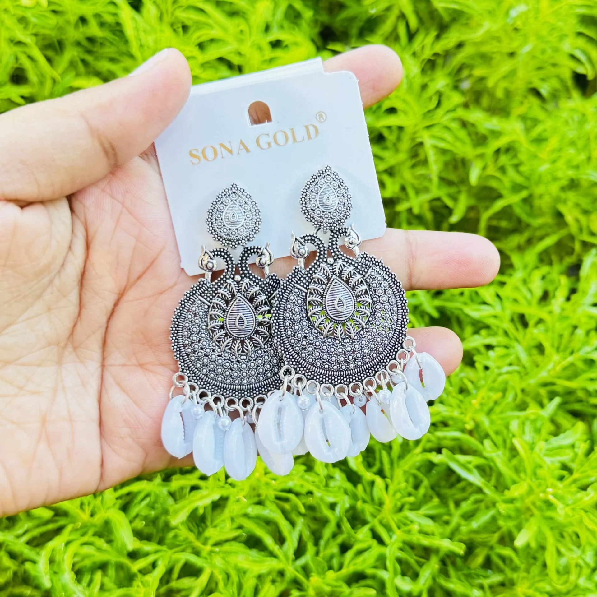 ESH Silver color Attractive Fashion jewelry design earrings with white seashells drop earring for women and girl