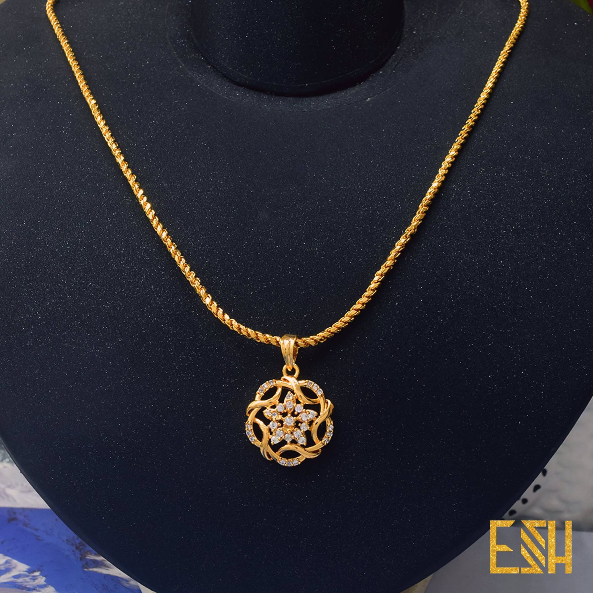 Gold plated New ROPE Chain 18//24 Inch Short and long With stones Sun FLOWER Theme Pendant