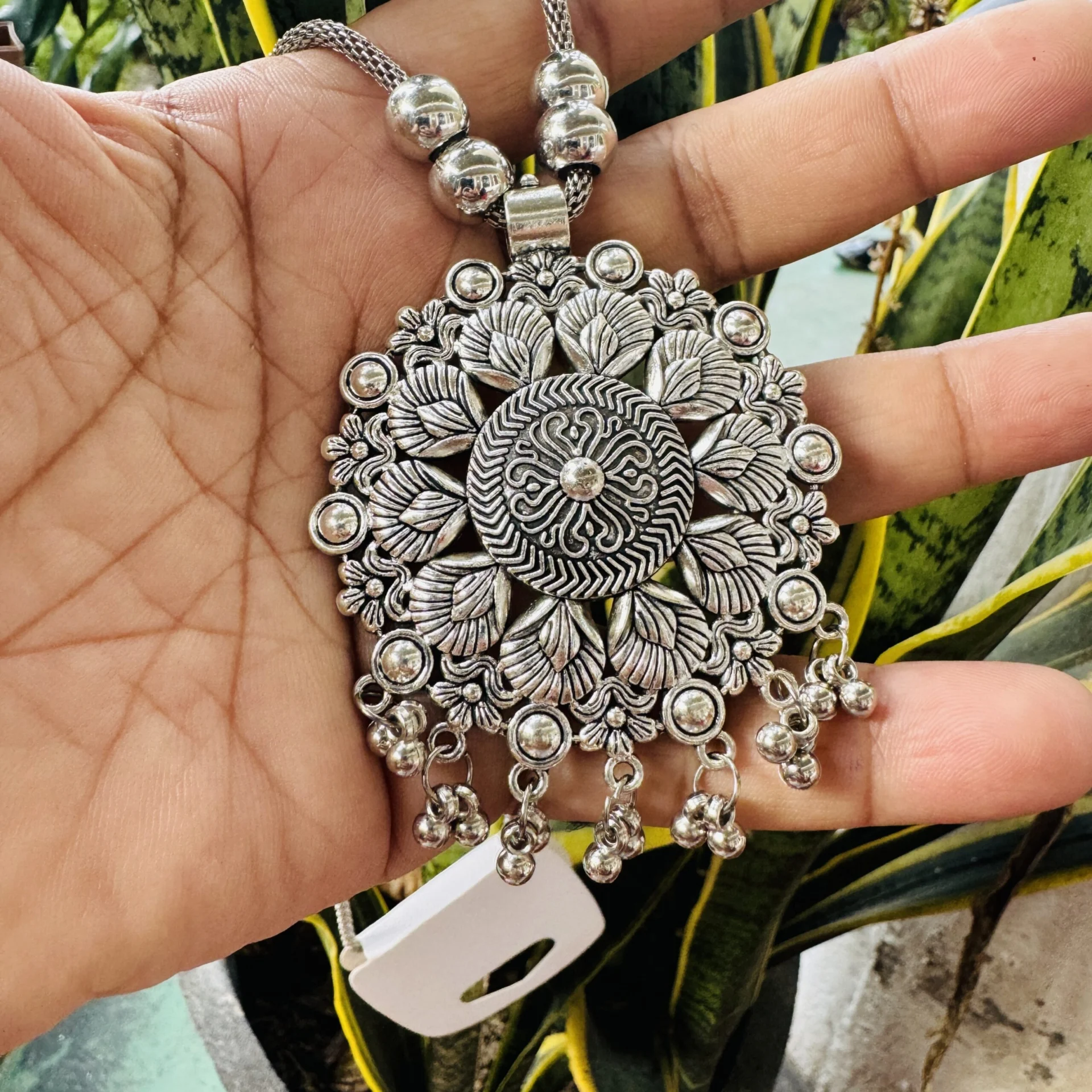 Oxidize Silver color 20-inch short chain with round flower theme big pendent without stone and silver beaded necklace for women and girl