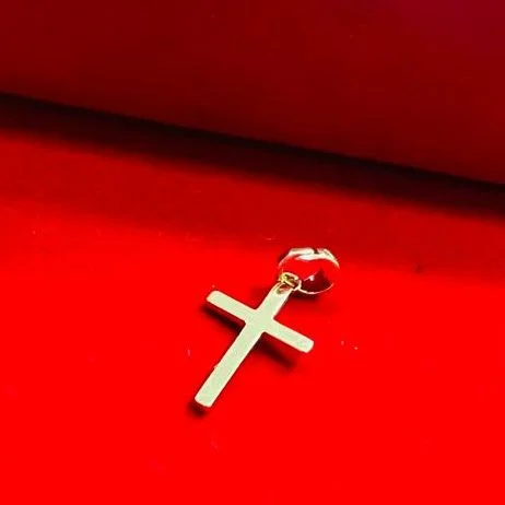 gold plated high quality nice look Cross Pendent