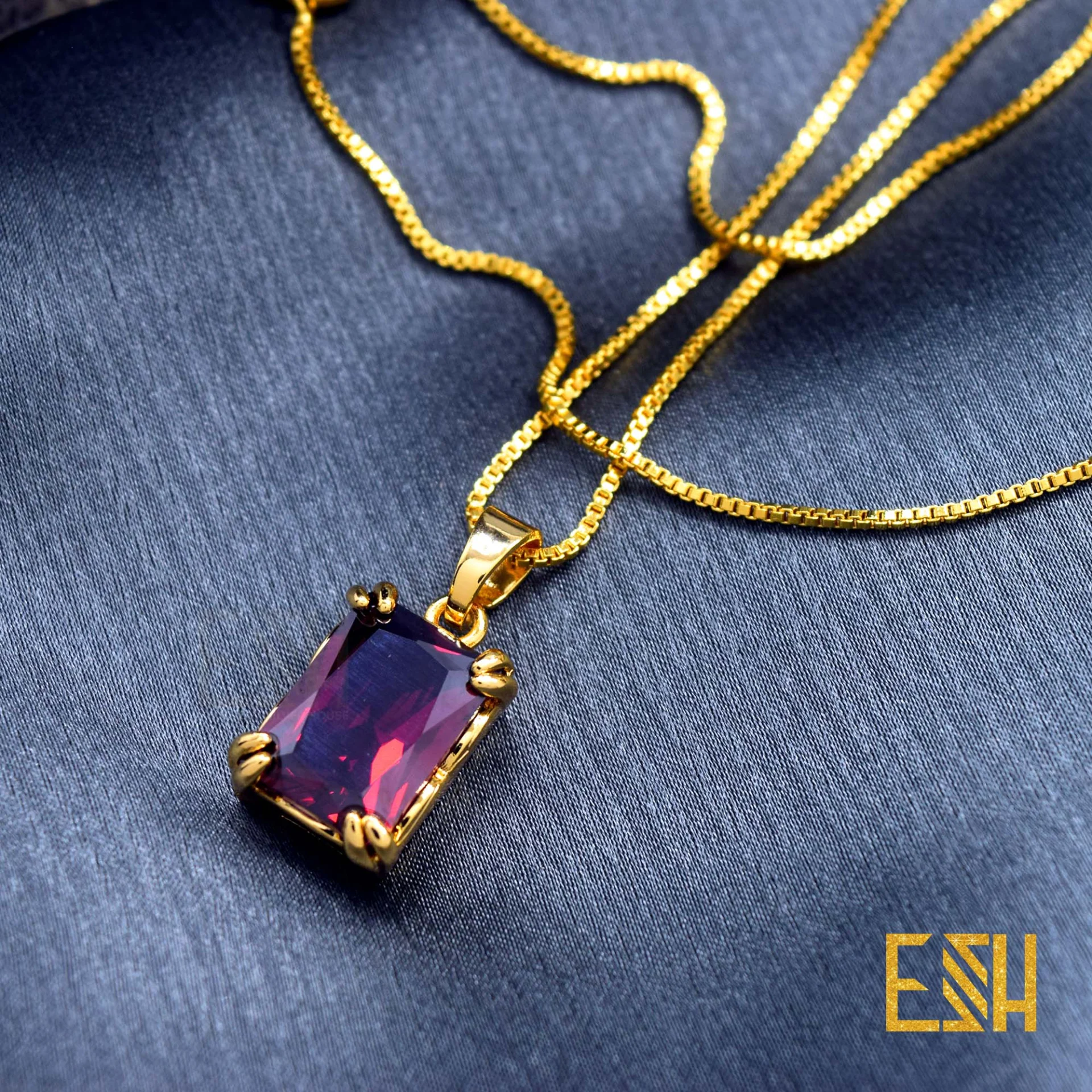 22KT gold plated 01MM BOX chain with Cubic zirconia rectangle RED stone eye cathing rare chain penten