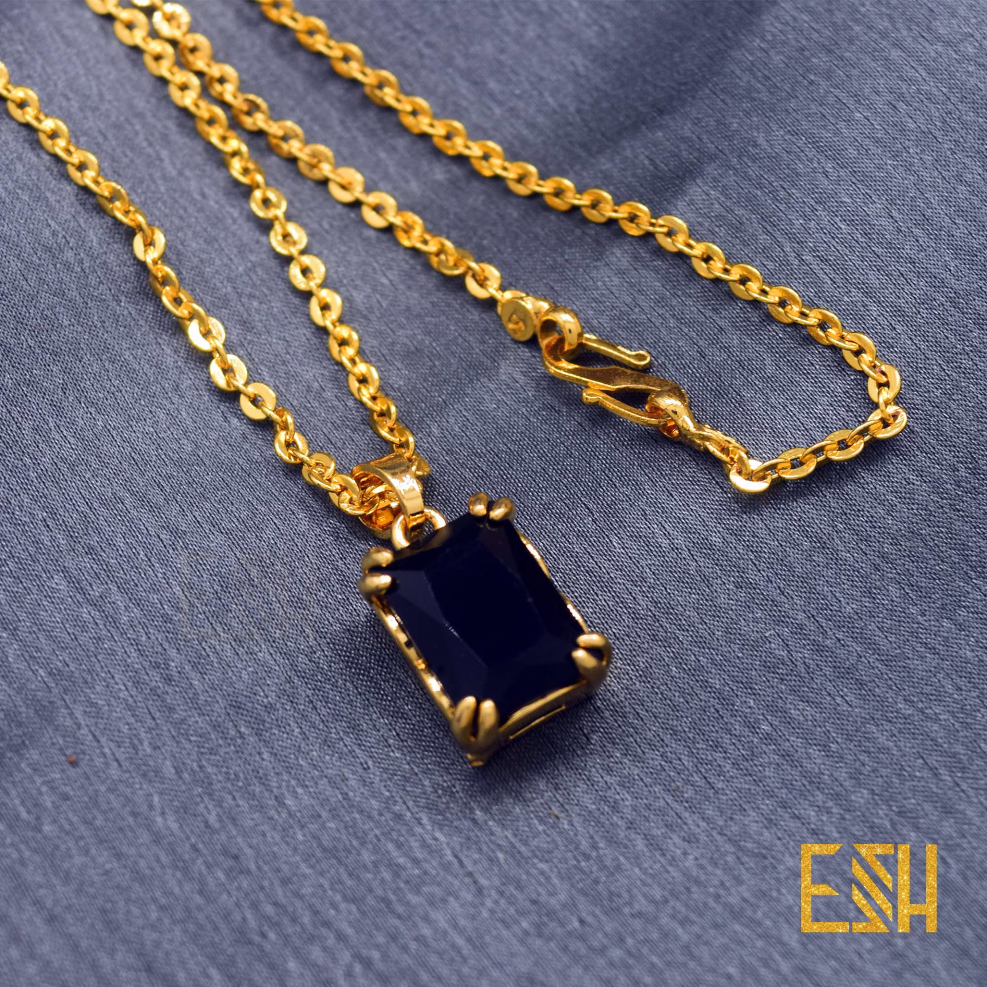 22KT gold plated Round Diamond chain with Cubic zirconia rectangle Black stone eye-catching rare chain and pendent for gift, girls and women's