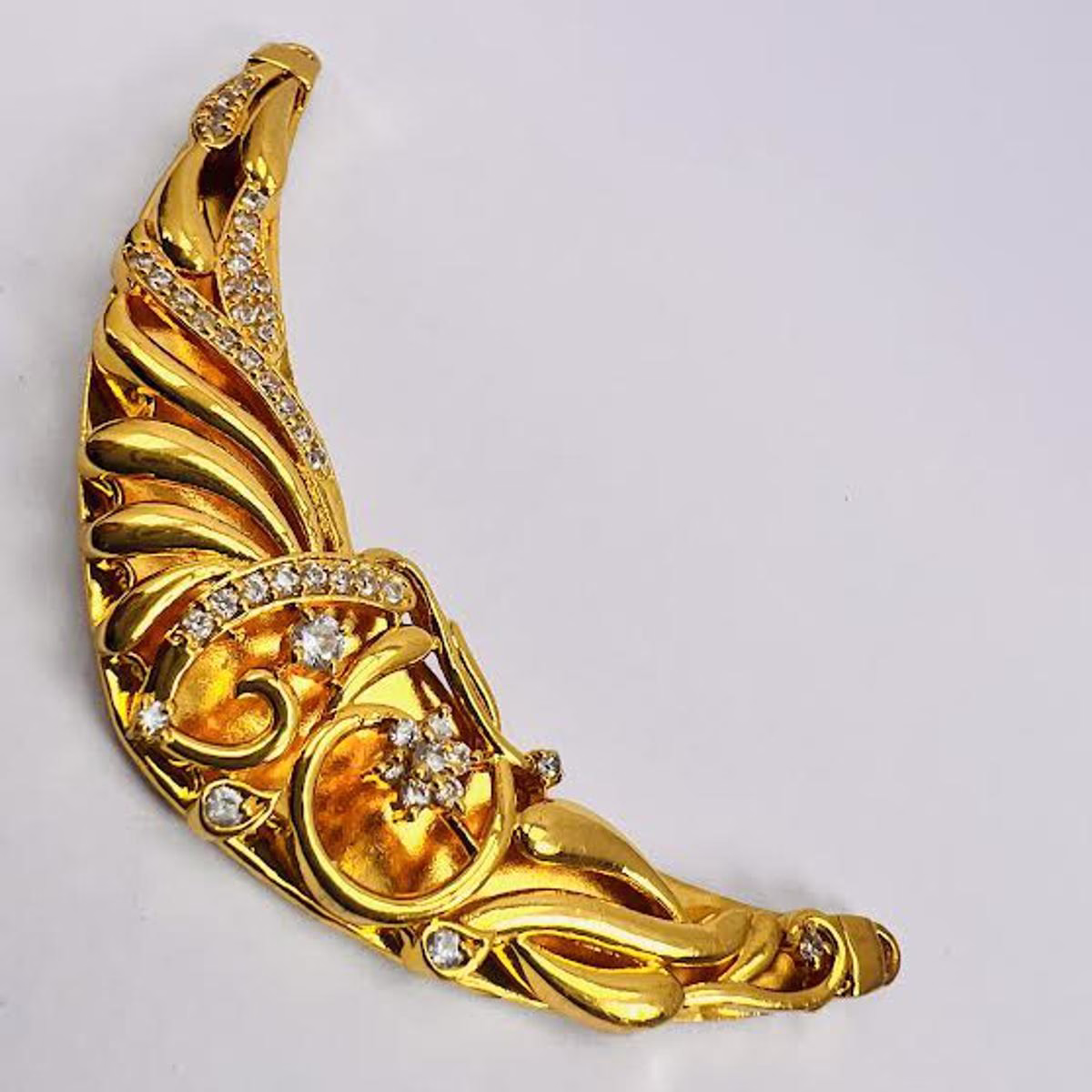 ESH Stylish Fashion Rich Look Good Quality Gold Plated Sawadi Pendant For Women & Girl gift items for girls