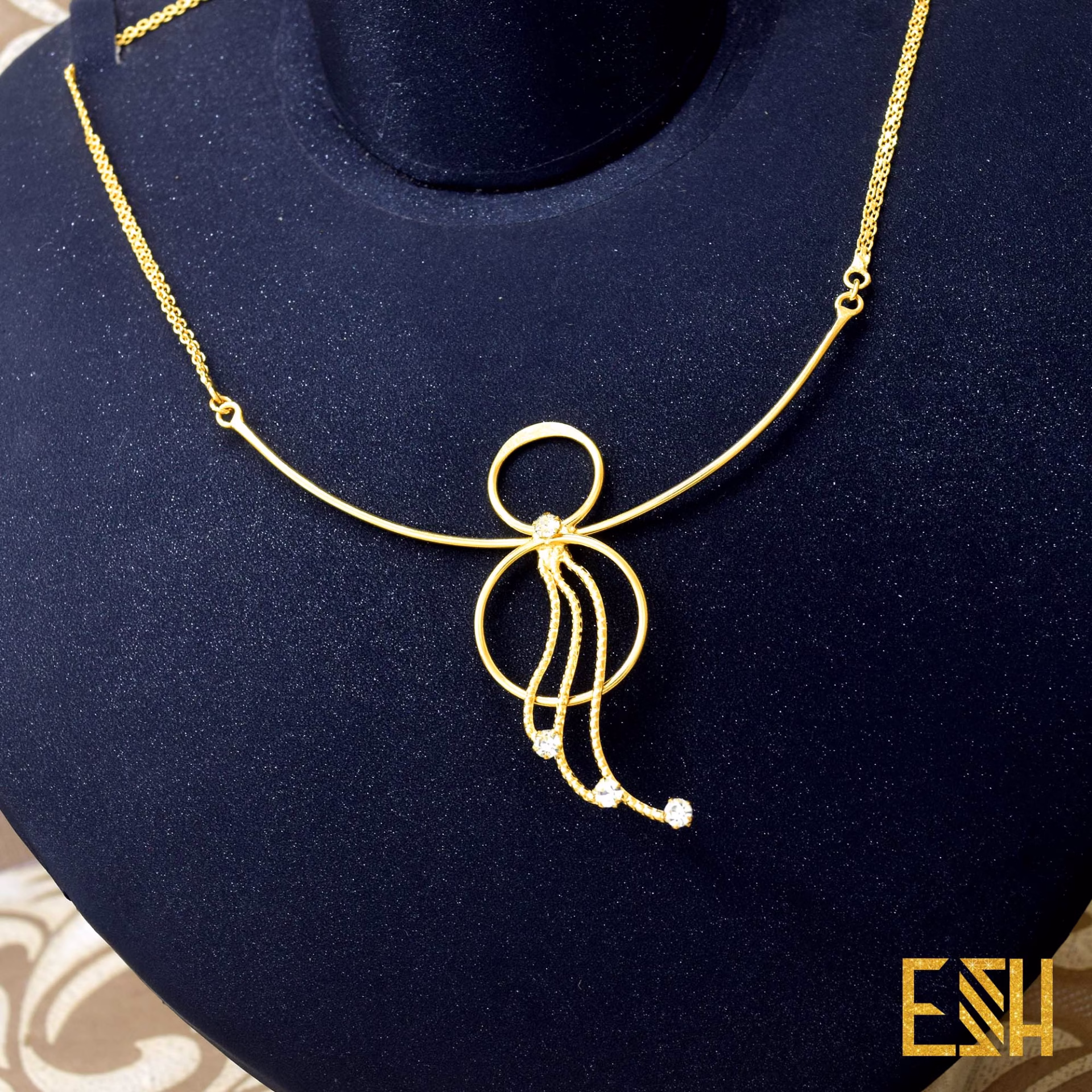 Superb finishing Stylish Look Number Eight theme necklace It makes the perfect gift for your loved one's Latest design with charm.