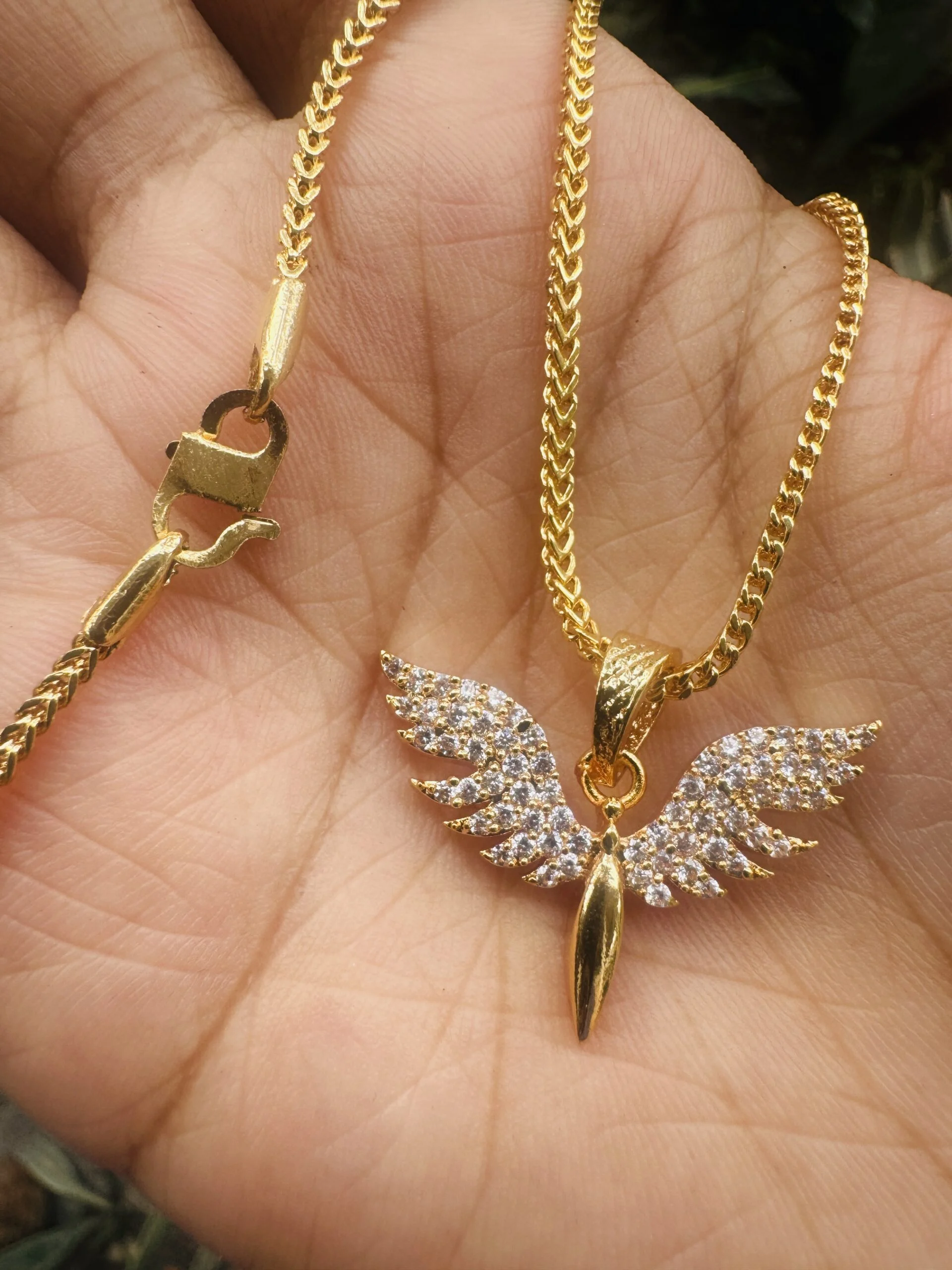 Gold plated 18/24 Inch's 2 mm Fox chain with white stoned BIRD Pendant for women & girl