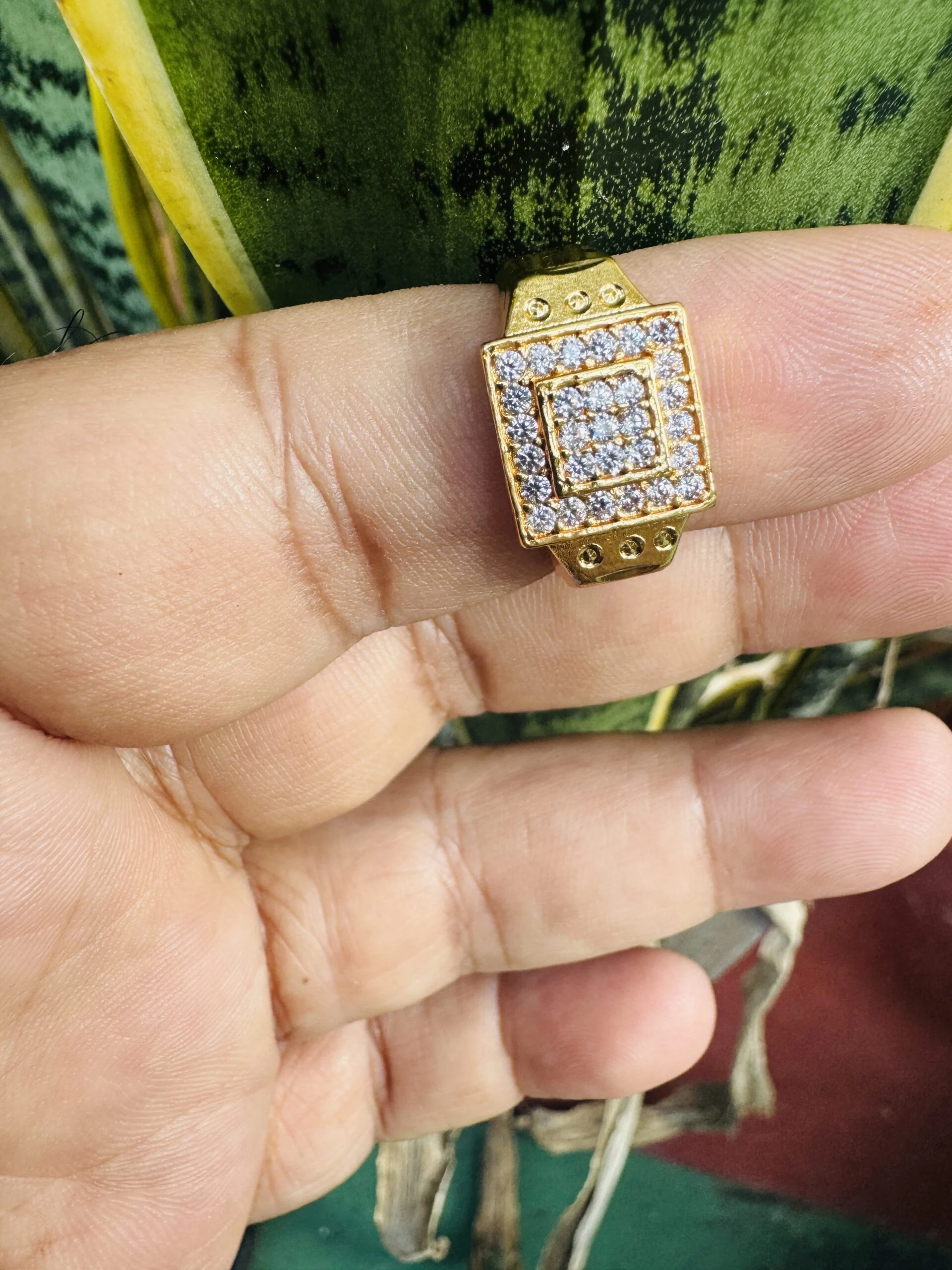 Gold plated super finishing rich look double square gens wedding ring with stone for men