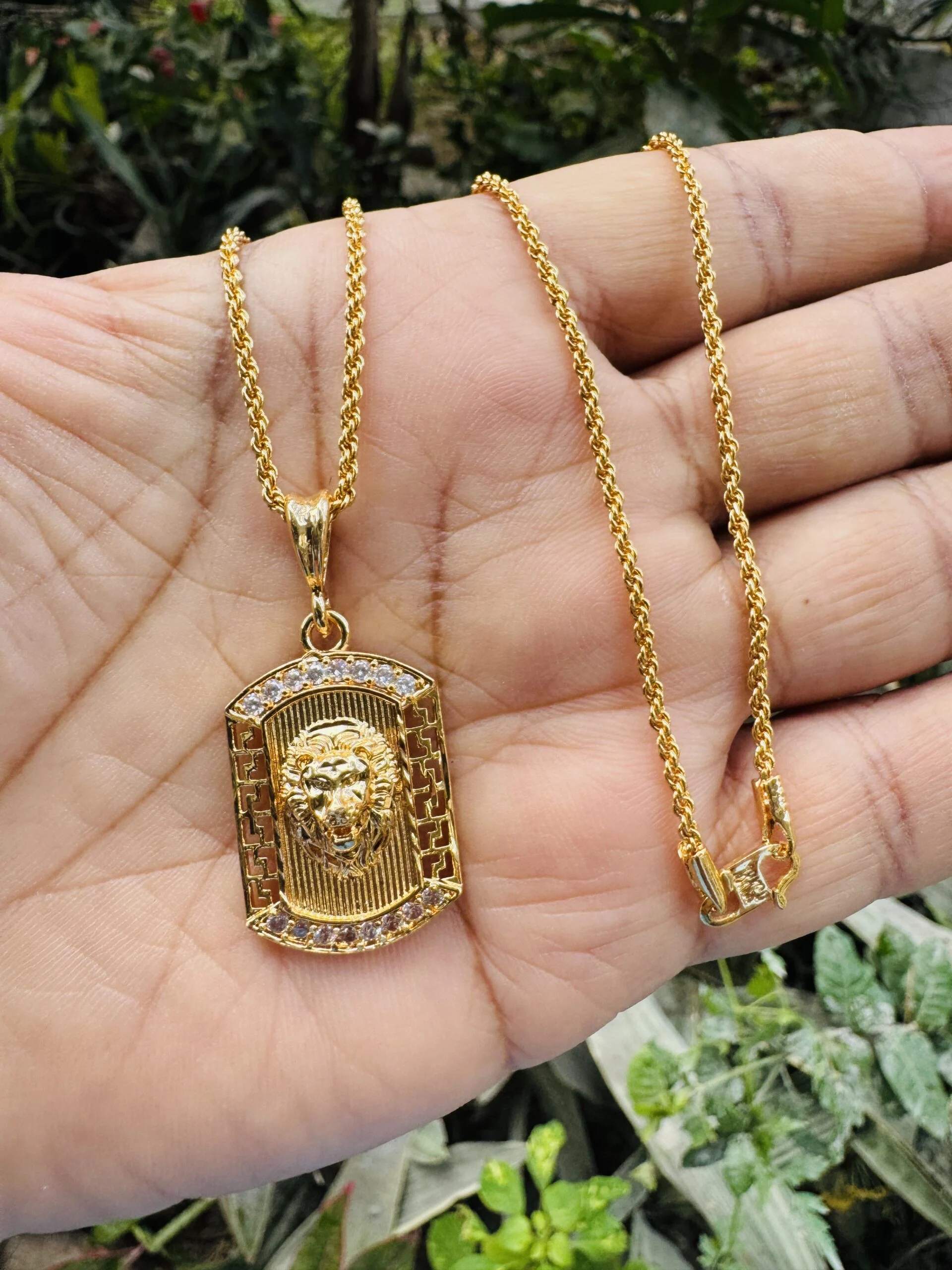 Gold plated 18/24 Inch's 2 mm rope chain with Lion Pendant for Women & Girl