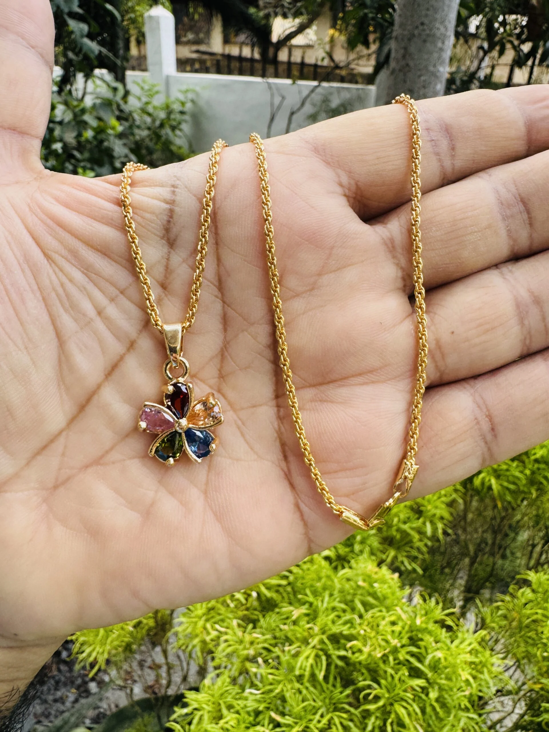 Gold plated Rich look 18/24 Inch's 2 mm ROPE Chain and beautiful FLOWER Pendant with multi stones for women & girl