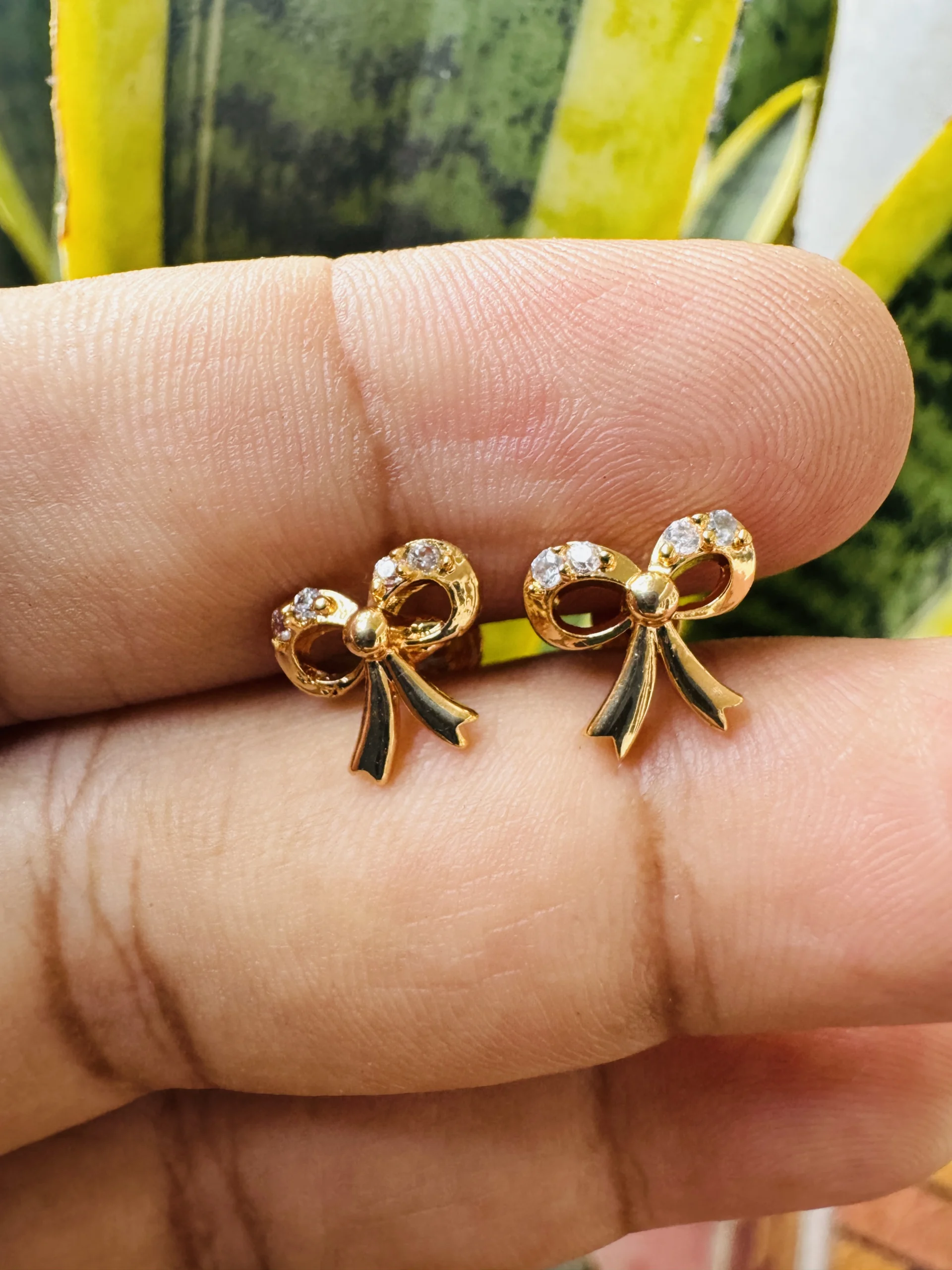 Gold plated beautiful new stylish BOW design earring with white stone for Women and Girl